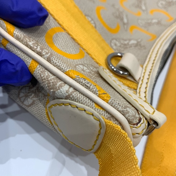 Celine Yellow Beige Carriage Shoulder Bag sku#85546(Gently used,outside peeling) - Picture 13 of 15